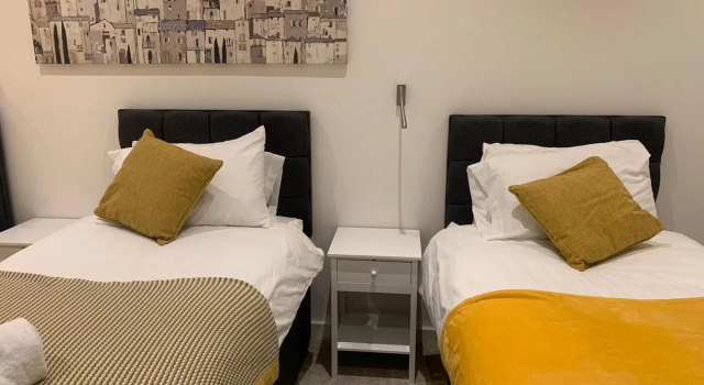 Spacious 1 Bed Luxury St Albans Apartment - Free WiFi & Movies also Free Parking., Κράτηση Διαμέρισμα St Albans Hertfordshire