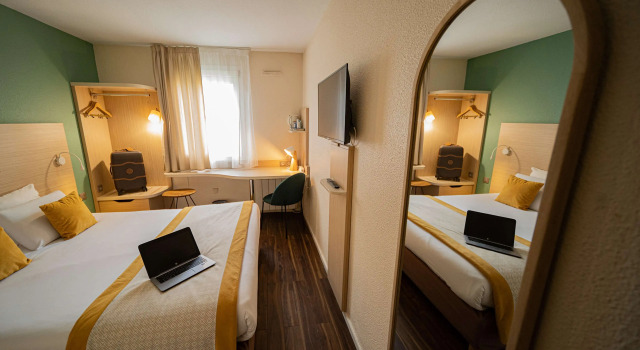 Двухместный номер Superior Kyriad Lyon Est - Bron Eurexpo Le Cottage