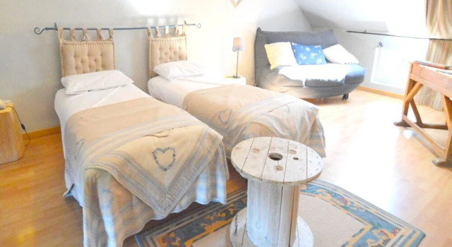 House With 4 Bedrooms in Jumel, With Furnished Garden and Wifi - 80 km, Varaa Hotelli Jumel Picardy