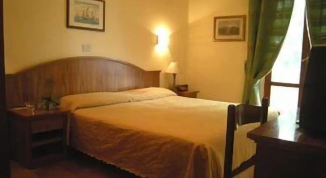 Трёхместный номер Standard Hotel Boni Cerri
