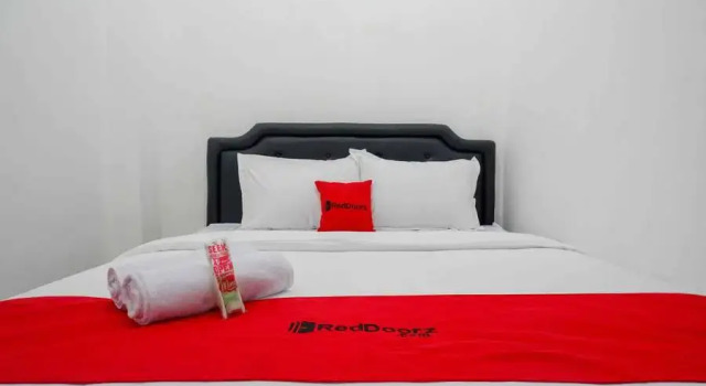 RedDoorz near Malioboro Area 2, Boek Hotel Mergangsan Timuran