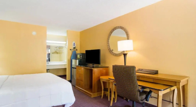 Номер Standard Americas Best Value Inn Darien