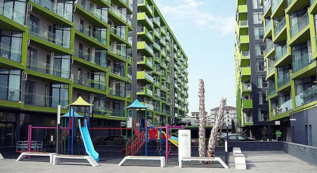 Apartament Black&White, Varaa Huoneisto Hotellit Mamaia-Sat pysäköinnillä, Pysäköinti