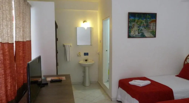 Двухместный номер Standard с балконом и с красивым видом из окна Sunset Hotel