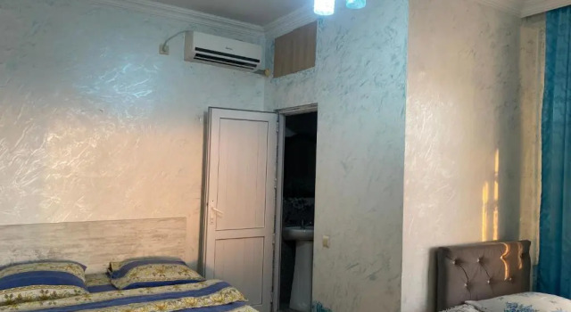 Merab House, Забронировать Отель Отели Батуми с парковкой, Парковка