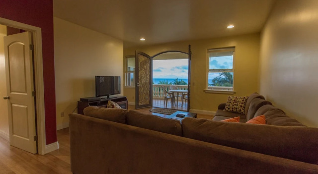 Люкс Deluxe Oceanfront Vacation Rental