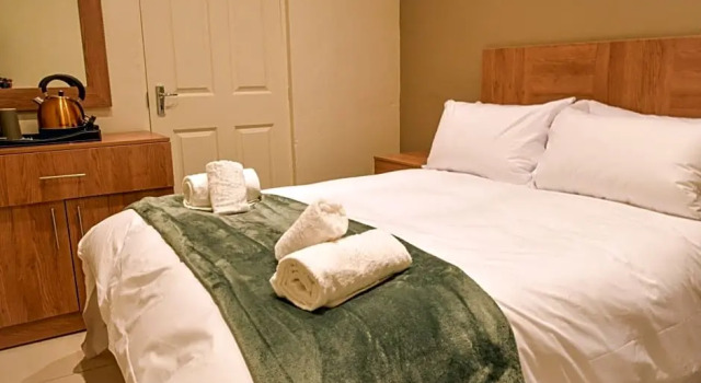Millennium hotel, Reservar Hotel Joanesburgo Gauteng, perto de Braamfontein Station