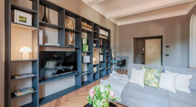 Апартаменты Casa Grey Contemporary Penthouse