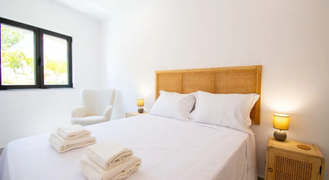 Beach House Apartment, Забронировать Апартаменты/квартира Апартаменты Карвоэйру, рядом с Praia do Vale Covo, Апартаменты/квартира