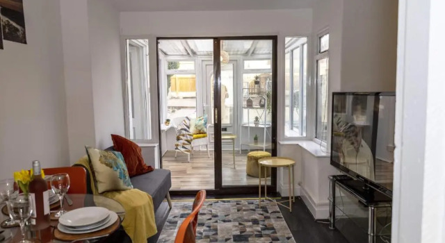 Апартаменты Property Malak Homz - Norton Hillside-on-Tees 7 Sleeper, 4 Bedroom house