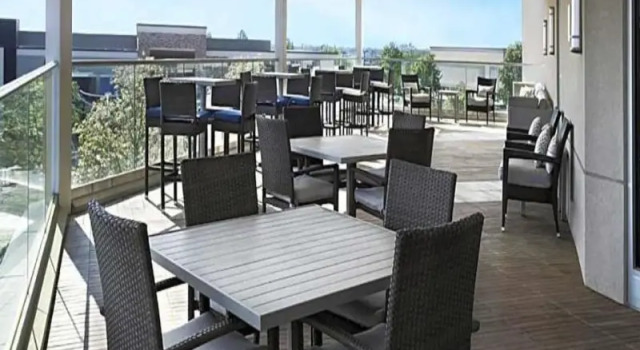 Hilton Garden Inn Steele Creek Charlotte, Забронировать Отель Отели Шарлотте с бассейном, Бассейн
