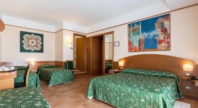Standard Vierer Zimmer Hotel La Terrazza RESTAURANT & SPA