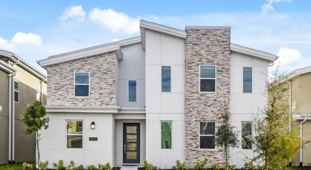 Storey Lake - 9 Bedroom Home With Pool - 1679st 9 Home by Redawning