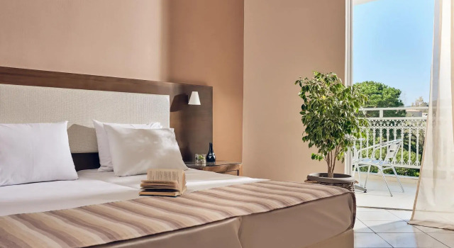 Трёхместный номер Deluxe Alkyonis hotel