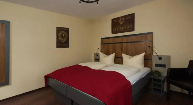 Brauerei Gasthaus Lohhof, Varaa Bed and Breakfast Hotellit Baijeri pysäköinnillä, Pysäköinti
