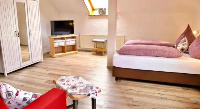 Семейный номер Standard с балконом Landpension Pferdekoppel - B&B - Self Checkin