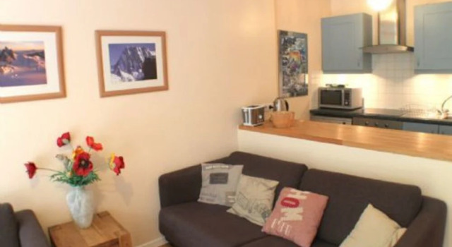 Apartment Arve - Chamonix Peaks Retreat, Забронировать Апартаменты/квартира Отели Chamonix City Centre с бассейном, рядом с Горнолыжный подъемник Эгиль ду Миди, Бассейн