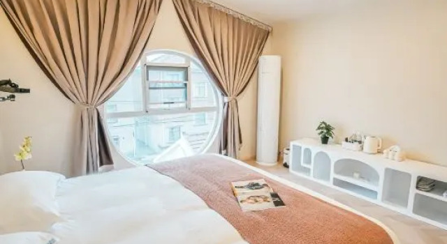 Люкс Shanghai Dino Star Holiday Home