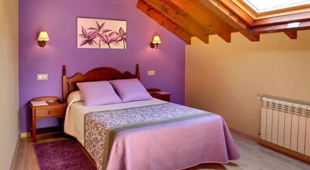 Hotel L´Alloru, Book Hotel Hotels in Asturias with Parking, Parking