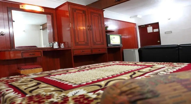 Rahi Gulistan Tourist Complex, Забронировать Отель Фатехпур-Сикри штат Уттар-Прадеш
