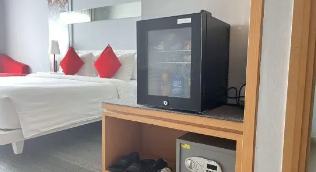 Junior suite doppia FOX Lite Metro Indah Bandung