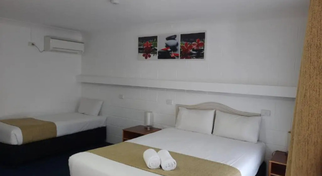 Номер Deluxe Cleveland Motor Inn