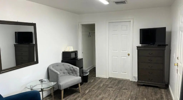 Номер Standard Holiday Motel