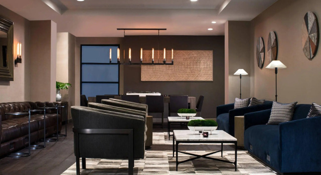 Двухместный клубный номер Standard Bethesda Marriott