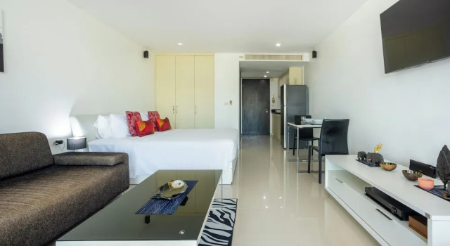 Двухместный люкс Deluxe с балконом Citismart Luxury Apartments