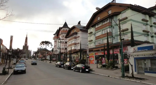 Апартаменты Lindo apartamento no centro de Canela