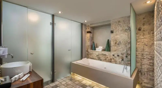 Двухместный номер Standard Дуплекс Ambassadors Residence Boutique Hotel