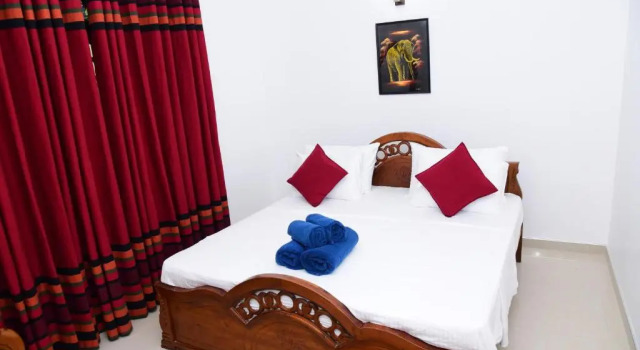 Номер Deluxe White Villa Airport Transit Hotel