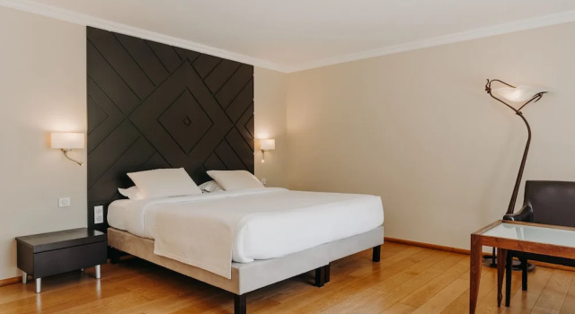 Двухместный номер Deluxe с балконом Les Frères Ibarboure - Hôtel 4 étoiles, Spa extérieur sensoriel et Restaurant étoilé à Bidart