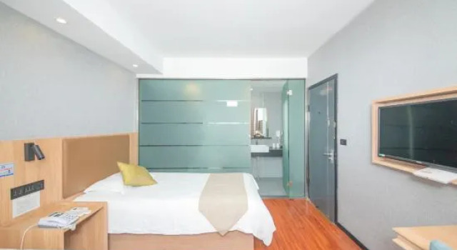 Люкс GreenTree Inn WenZhou LuCheng XiaoNanMen Express Hotel