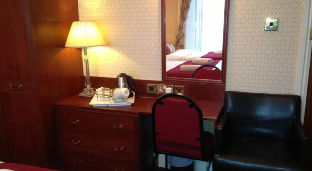 Одноместный номер Standard Avon Hotel