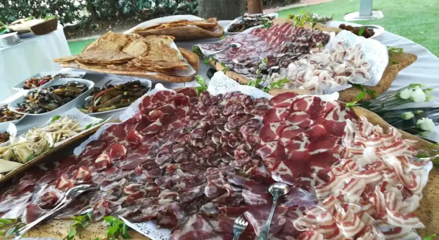 Agriturismo Muzzu, Varaa Hotelli Padru Sardinia