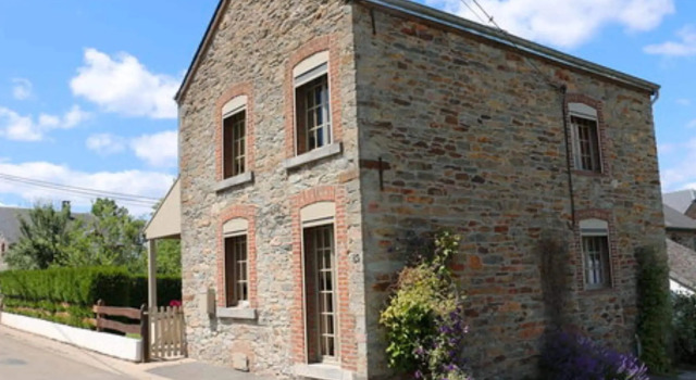 Lovely Holiday Home in Wallonie With Private Garden