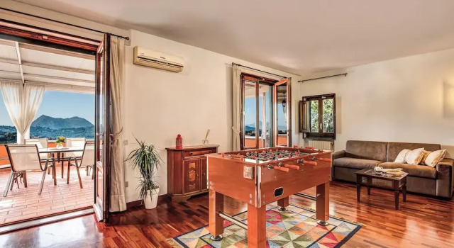 Villa Sorrentina With Panoramic Terrace