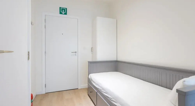 Spacious Studio Near Seafront, Prenota Hotel Hotel a Flanders con parcheggio, Parcheggio