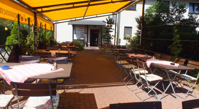Hotel zum Ziehbrunnen
