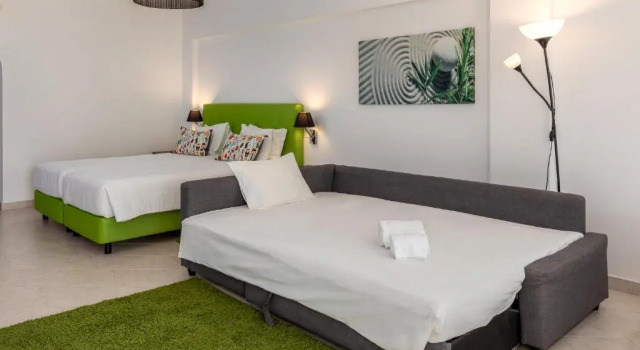 Estudios Salinas - Fuzeta, Rezerwuj Apartamentowiec hotelowy Hotele w Algarve z basenem, Basen