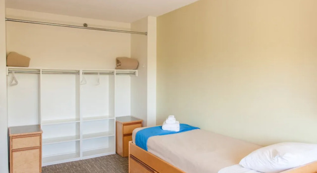 Номер Standard Saint Mary's University Residence Summer Accommodations