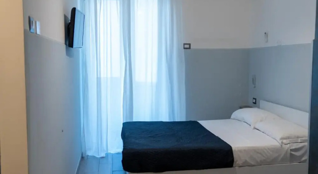 Flyresidence - Municipio - Toledo, Забронировать Апарт-отель Апарт-отели Неаполя, рядом с Suor Orsola Benincasa University of Naples, Апарт-отель