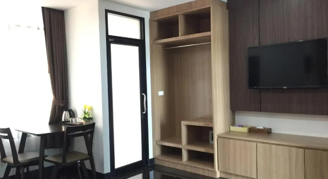 Двухместный номер Standard с балконом Thanburi Hotel