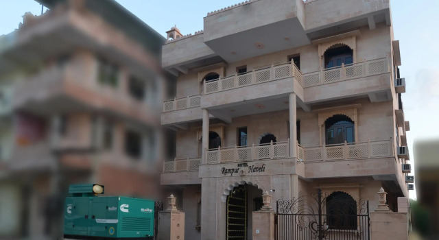 OYO 18830 Hotel Rampur Haveli, Забронировать Отель Отели штата Раджастхана 3 звезды, 3*