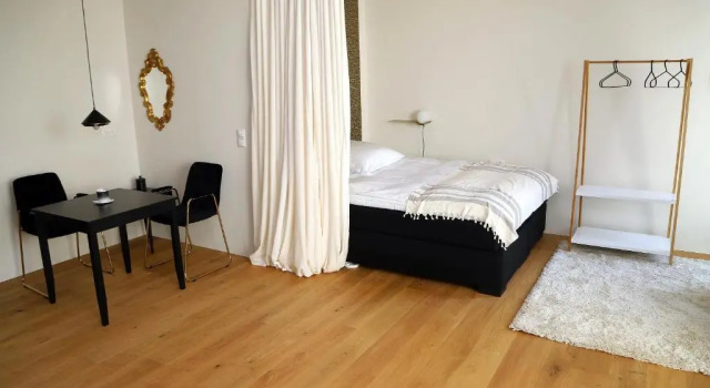Das Stadthouse, Book Hotel  