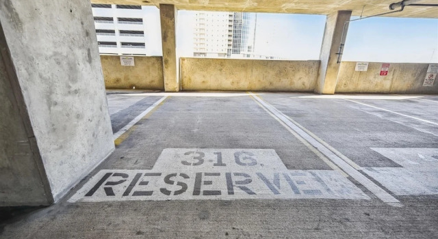 Shores of Panama 316 - 3rd Floor 1 Bedroom, Sleeps 6. Reserved Parking Space. Free Daily Fun! 1 Condo by RedAwning, Забронировать Отель Панама-Сити Панхэндл Флорида, рядом с Загородный клуб "Сигнал Хилл"