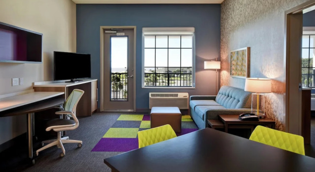 Люкс c 1 комнатой с балконом Home2 Suites By Hilton Jekyll Island