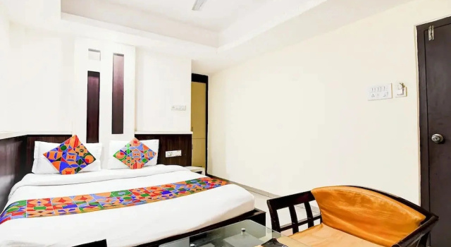 Номер Deluxe Fabhotel Park Street Inn
