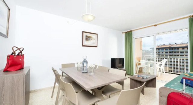 Апартаменты с 3 комнатами с балконом Apartaments Condado by Marsol